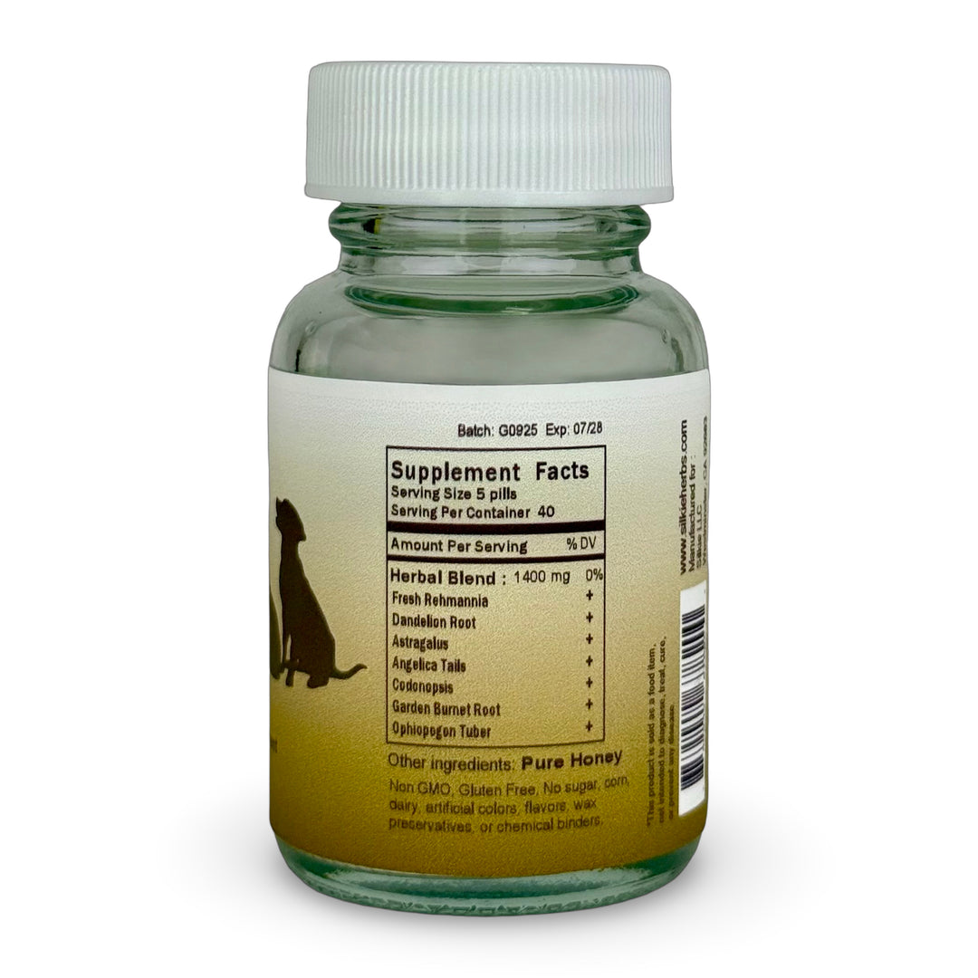 Phân có máu của thú cưng (màu đỏ tươi) - có máu đỏ tươi trong phân, rặn khi đi tiêu, khó chịu ở bụng, thỉnh thoảng nôn mửa...