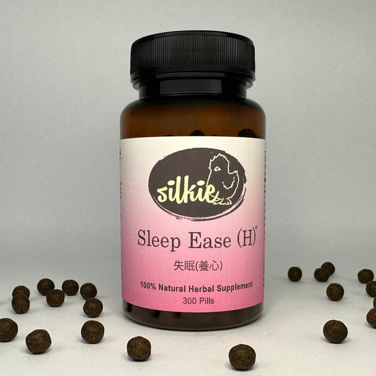 Chinese herbal sleep support supplement promoting calmness, deep sleep, and overnight recovery