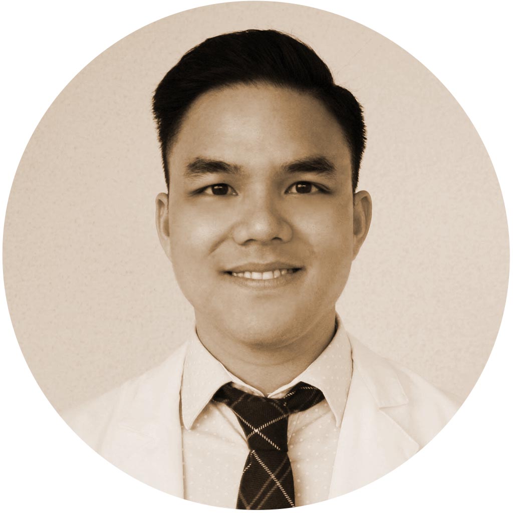 Master Herbalist Consultation: Diagnostic health evaluation with recommended herbal supplements to meet your specific health needs.